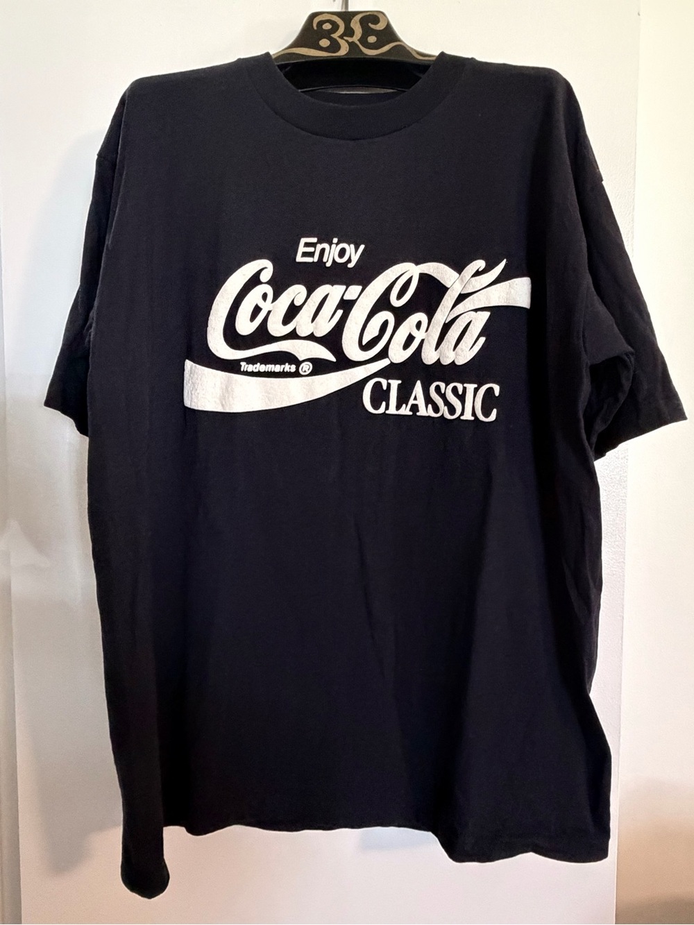 VTG 00’s? Coca Cola Black Short Sleeve Classic Logo Tee